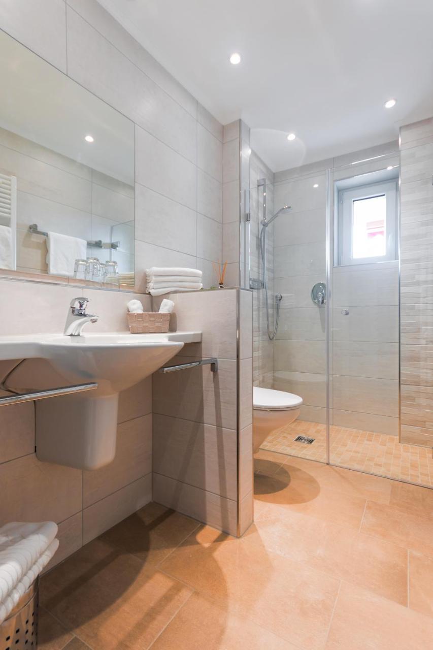 Ferienwohnung Burgblick Bullay Bagian luar foto